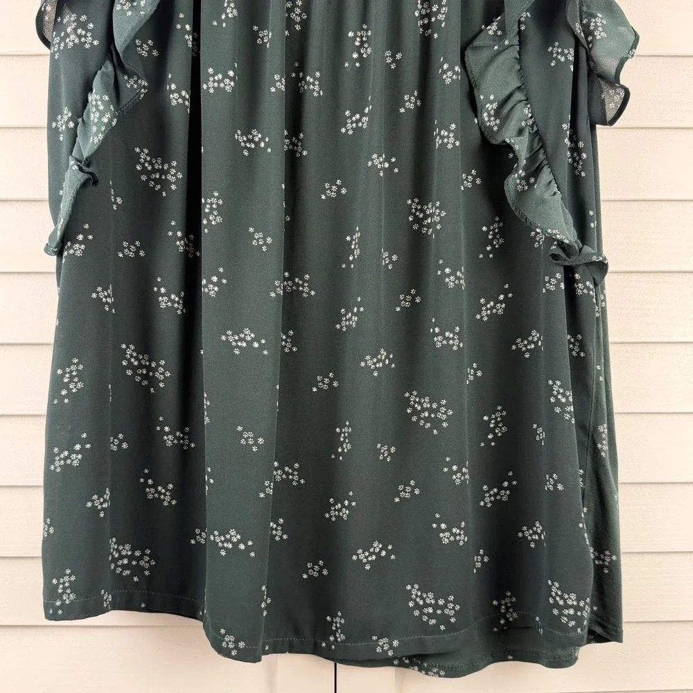 LOFT Flutter Sleeve Top Women XXL Green Floral Ruffle Blouse - Picture 3 of 14